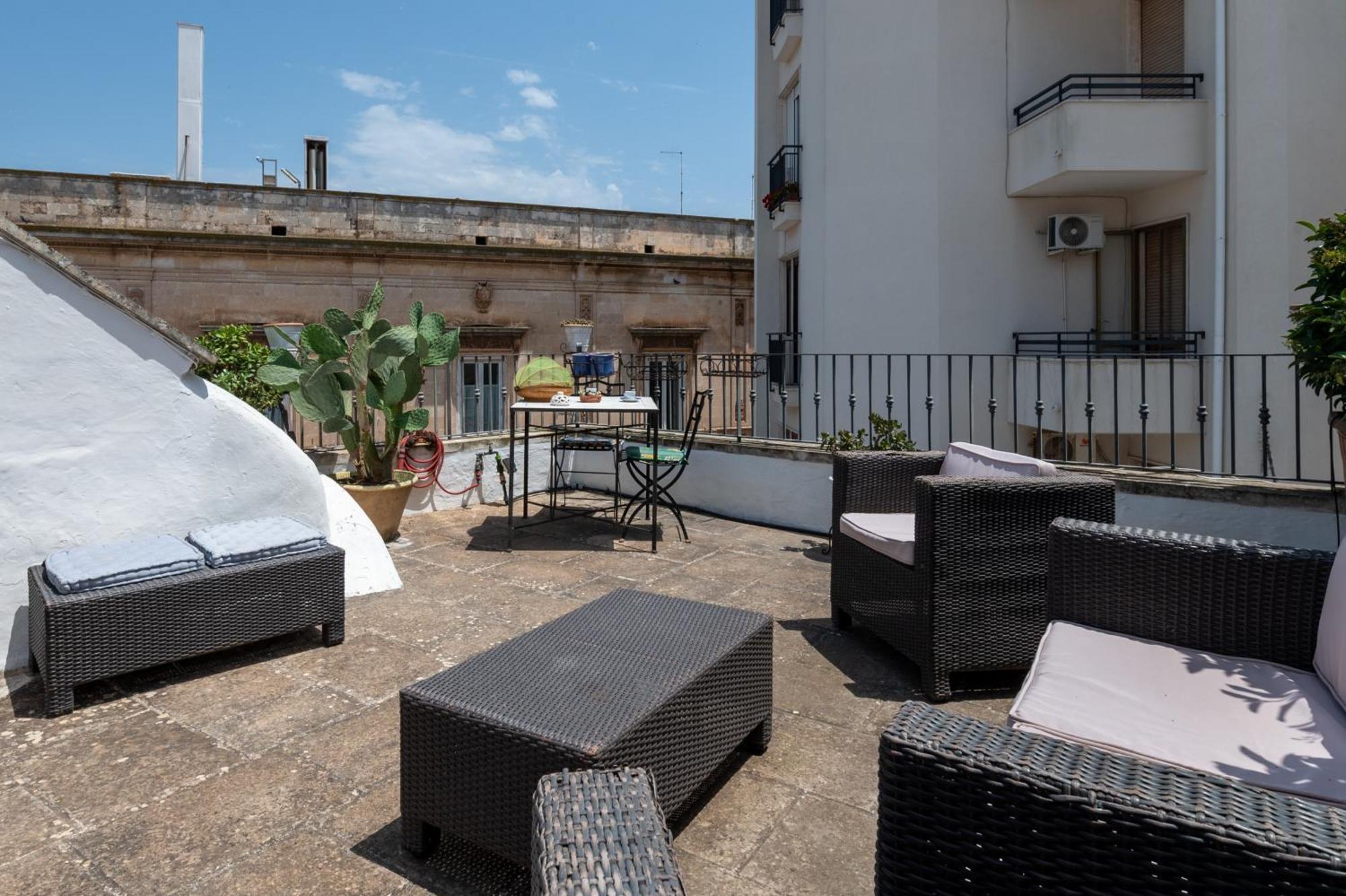Le Bianche Suites Остуни Экстерьер фото